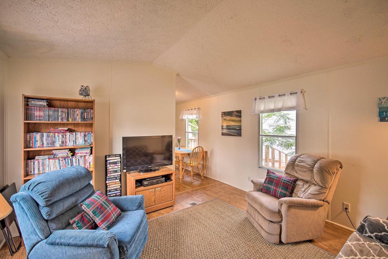 Bright Pensacola Home With Backyard - Pets Welcome! ภายนอก รูปภาพ