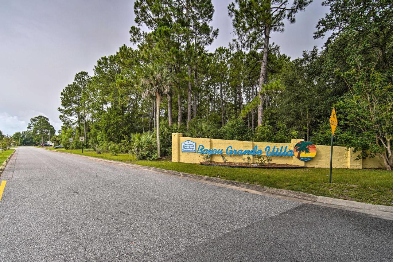 Bright Pensacola Home With Backyard - Pets Welcome! ภายนอก รูปภาพ