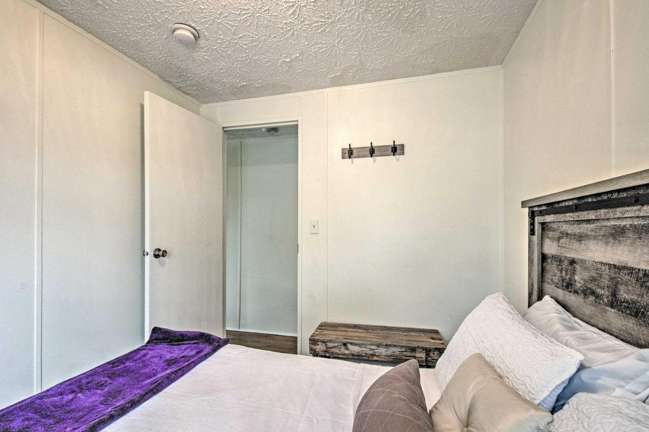 Bright Pensacola Home With Backyard - Pets Welcome! ภายนอก รูปภาพ