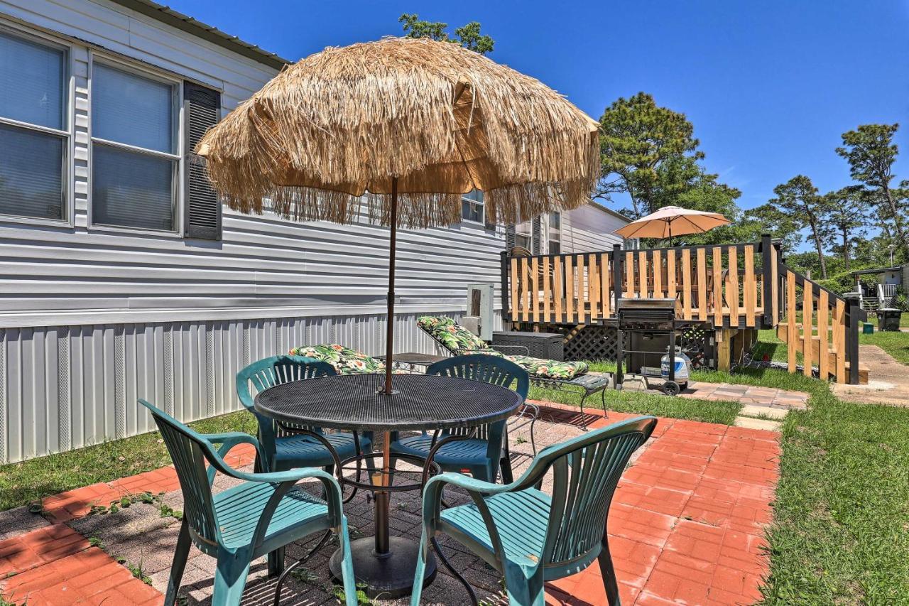 Bright Pensacola Home With Backyard - Pets Welcome! ภายนอก รูปภาพ