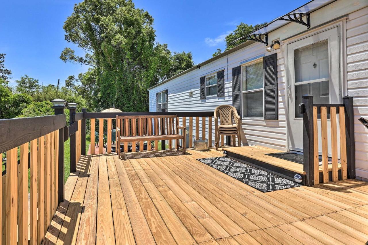 Bright Pensacola Home With Backyard - Pets Welcome! ภายนอก รูปภาพ